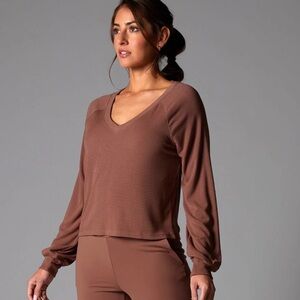 Tavi Ribbed V-Neck Long Sleeve Tee Clove NWT